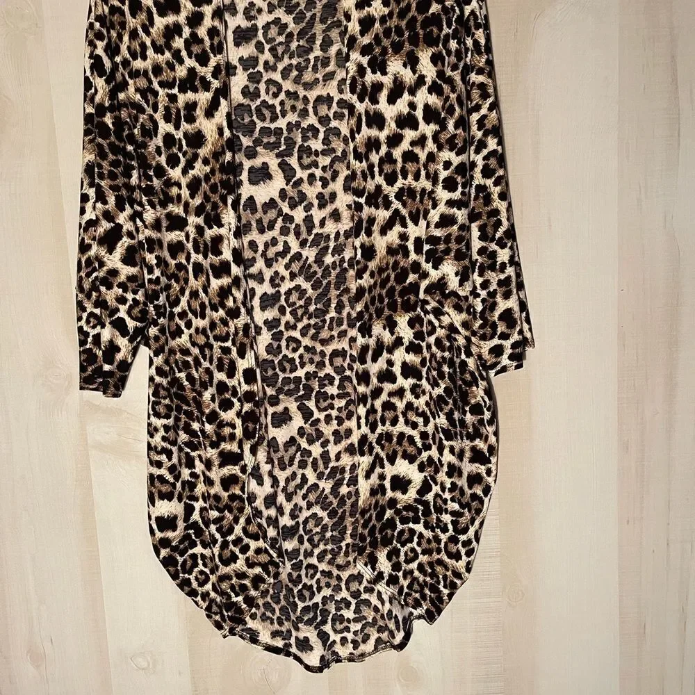 NWOT leopard print short kimono‎ style jacket, size small